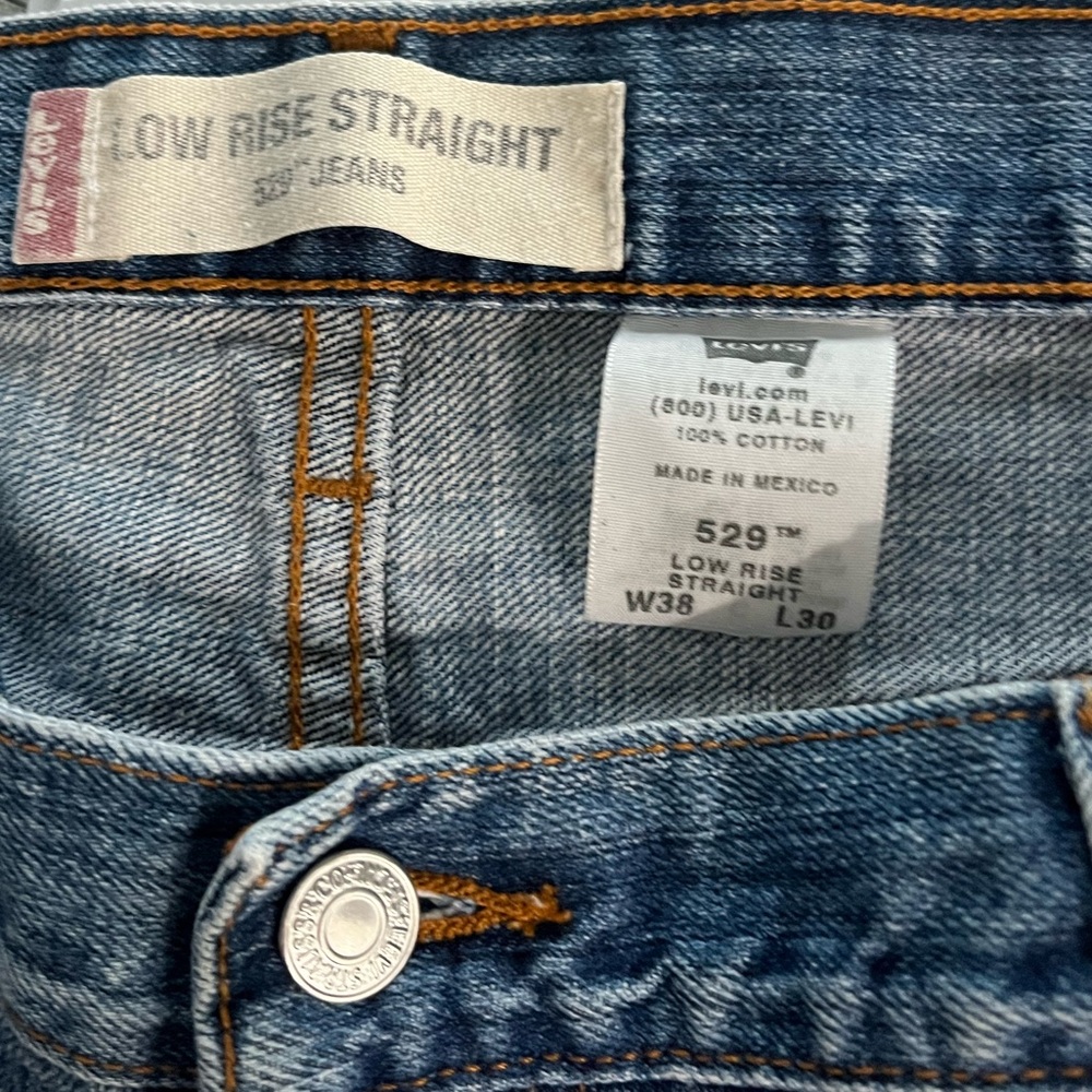 Levi's  38x30 worn once